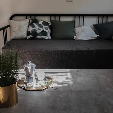 Cozy Hideout Apartmán
