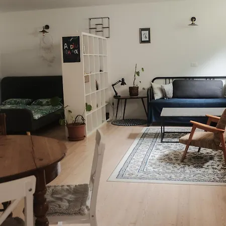 아파트 Cozy Hideout