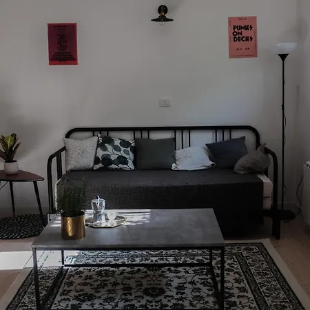 Cozy Hideout 아파트